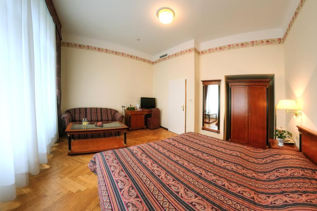 Carlton Opera Hotel Vienna Luaran gambar