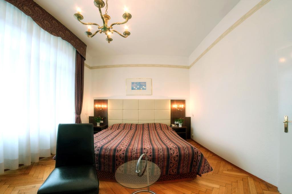 Carlton Opera Hotel Vienna Luaran gambar