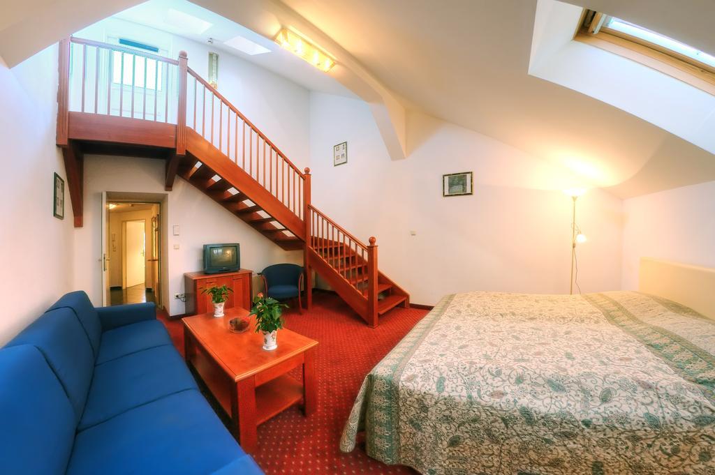 Carlton Opera Hotel Vienna Luaran gambar